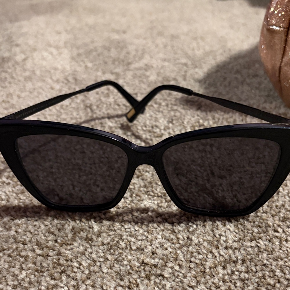 Diff Sunglasses - image 1